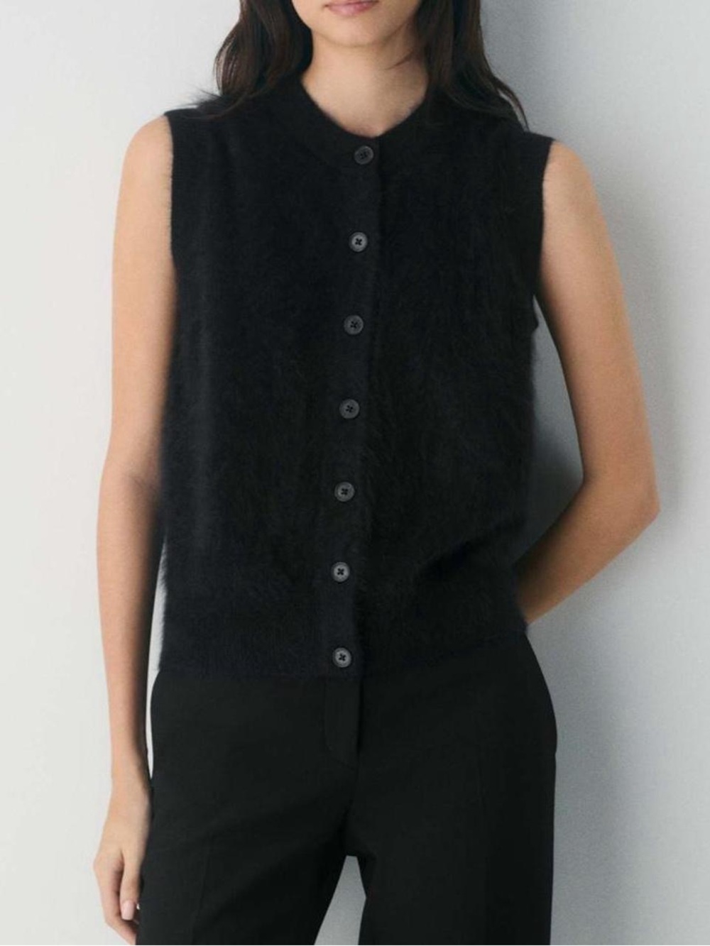 Aritzia Brushed Cashmere Sleeveless Cardigan